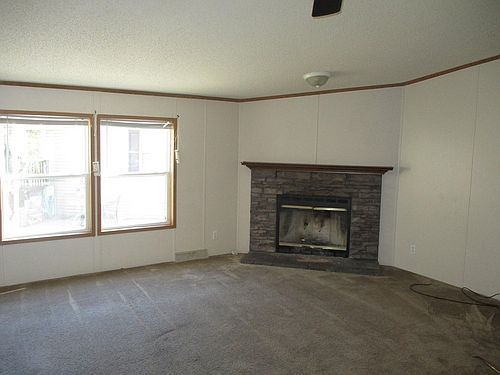 4th image of 37993 Bronson Dr