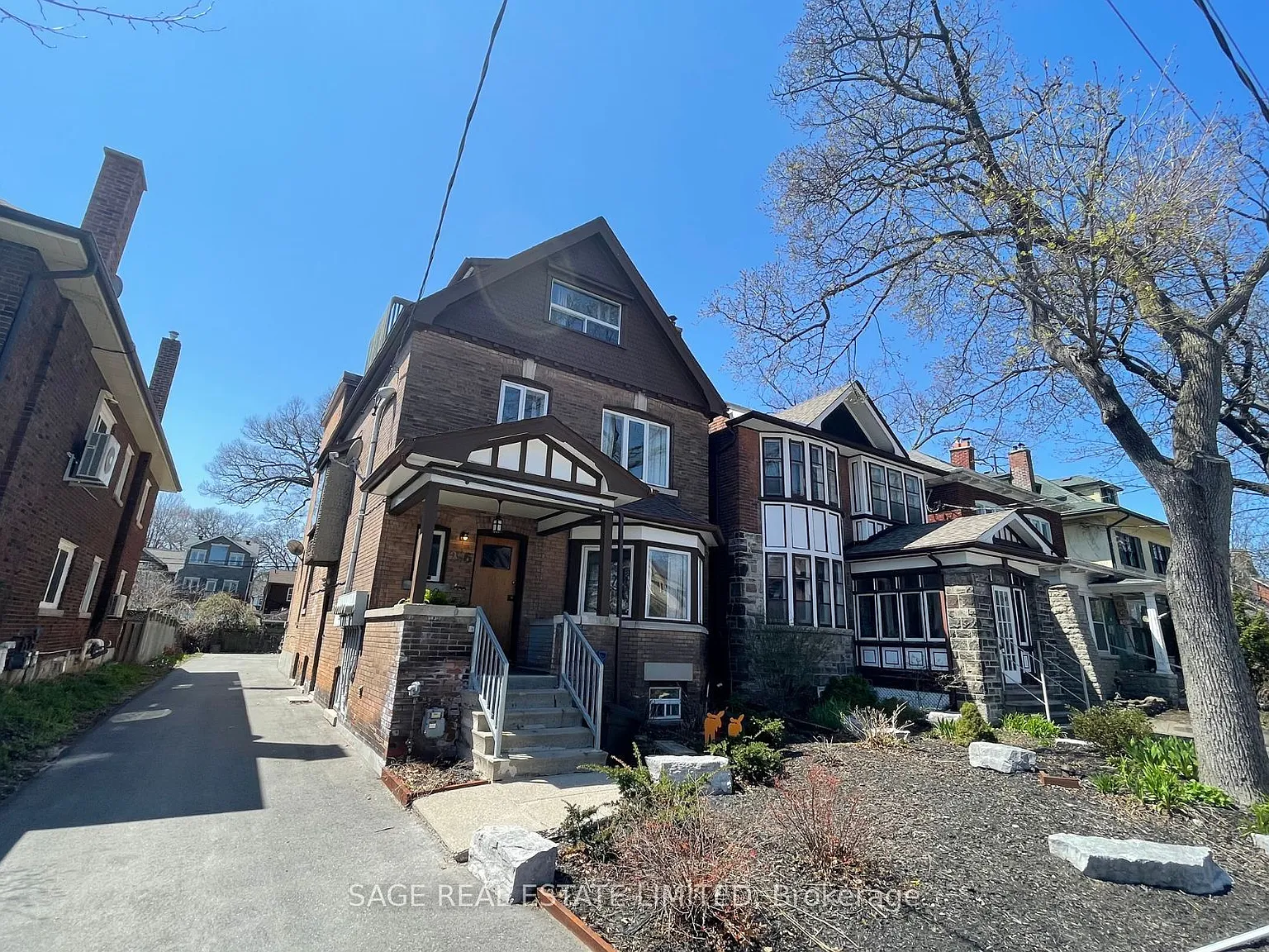 1 bed, $2,400 — Photo 2