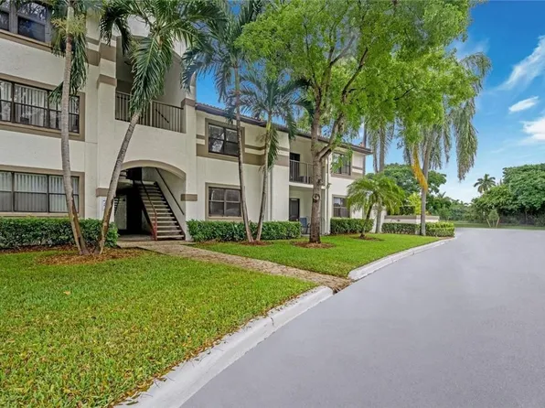 520 S Park Road #21-12, Hollywood, FL 33021