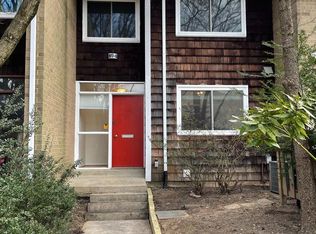 894 New Mark Esplanade, Rockville, MD