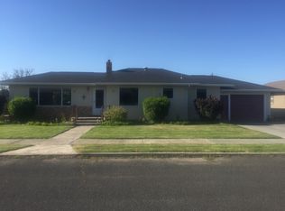 609 E 2nd Ave, Odessa, WA 99159