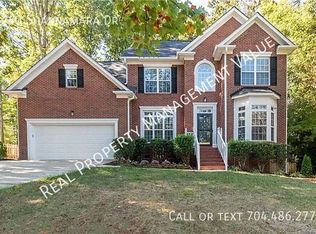 5240 Shannamara Dr, Matthews, NC 28104