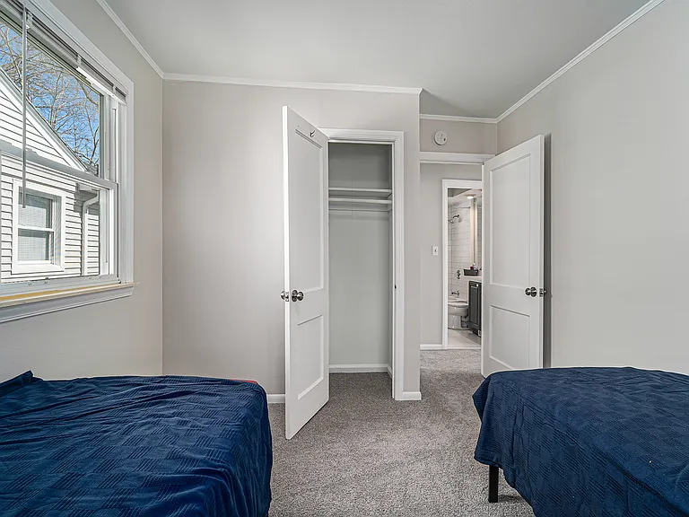 3335 Williams St — Photo 9