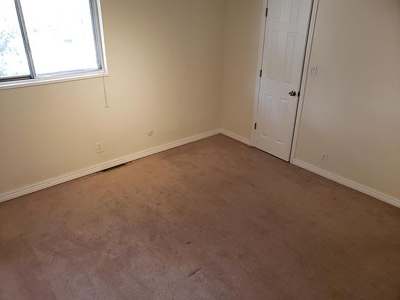 5th image of 3629 W Union Ave