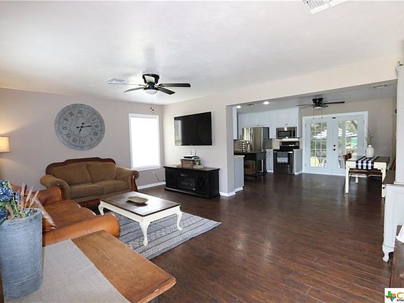 4th image of 268 Maguey Dr