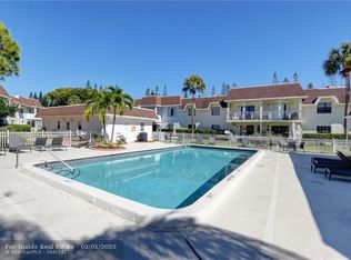 704 SE 2nd Ave APT 341, Deerfield Beach, FL 33441