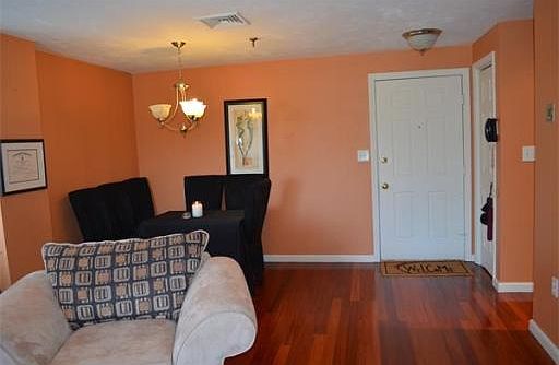 4th image of 230 Willard St Unit 310