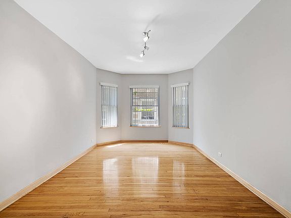 5th image of 1624 W Farwell Ave APT 1C