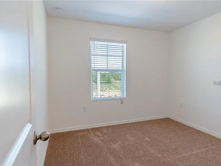 338 Madison Dr — Photo 10