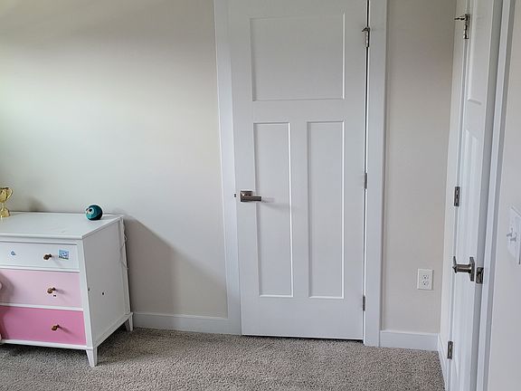 4th image of 3665 Sweet Meadow Ct