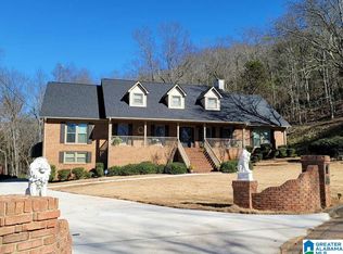 1516 Stoneview Ln, Birmingham, AL 35235