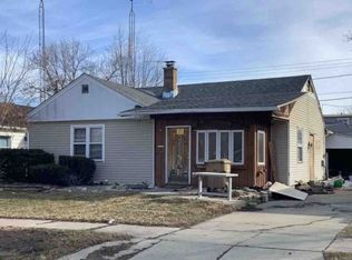 7833 24th Ave, Kenosha, WI 53143