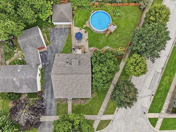 4th image of 5325 Franklin Ave