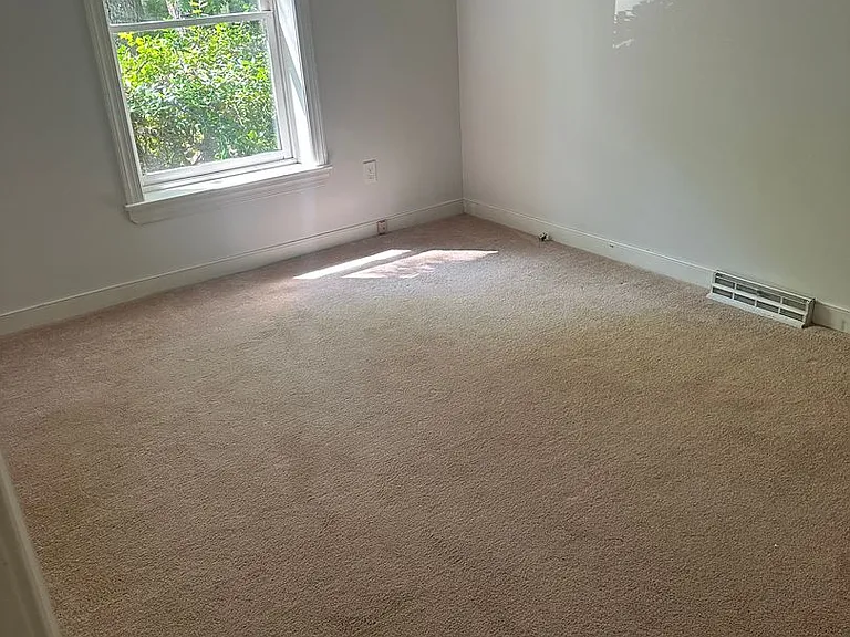 12904 Church Ct — Photo 8