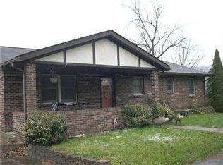 42 E 3rd Ave, Saltsburg, PA 15681