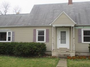 111 Berry St, Washington, IL 61571