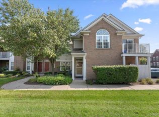 14524 Holborn Dr, Sterling Heights, MI 48313