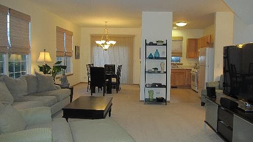 5th image of 1484 Cambria Dr #211-6
