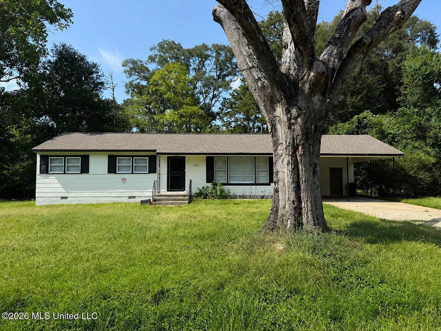 3 bed, 2.0 bath, 1145 sqft, $1,500 — Photo 1