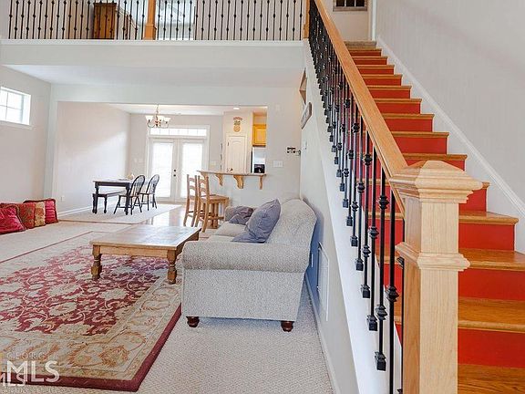 2nd image of 274 Turnbridge Cir