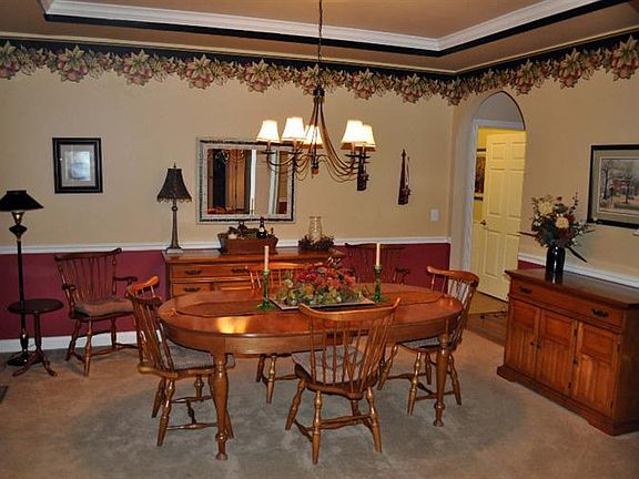 3rd image of 1731 Hunters Wood Ct