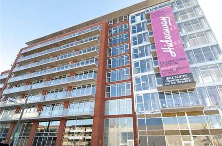 354 Gladstone Ave #903