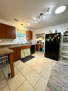 (Undisclosed Address), Saint Petersburg, FL, 33705