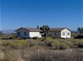 9951 Sunny Vista Rd, Phelan, CA 92371