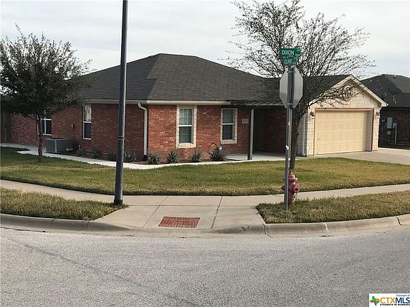 3rd image of 1323 Dixon Cir