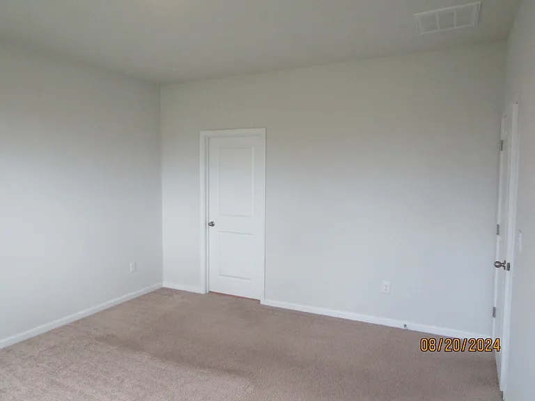 2155 Ainsley Dr — Photo 17