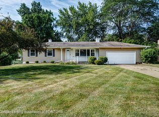 6723 Picketts Way, Lansing, MI 48917