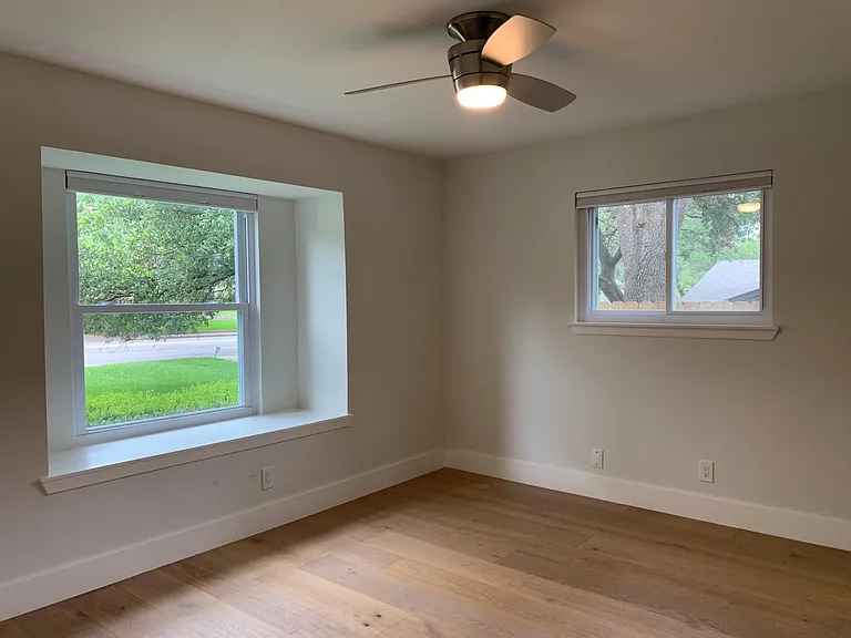 7101 Mesa Dr — Photo 14