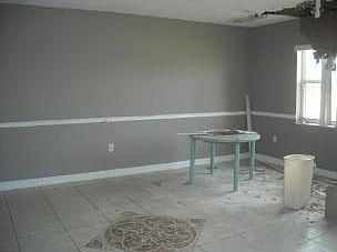 3rd image of 217 Dawn Ct