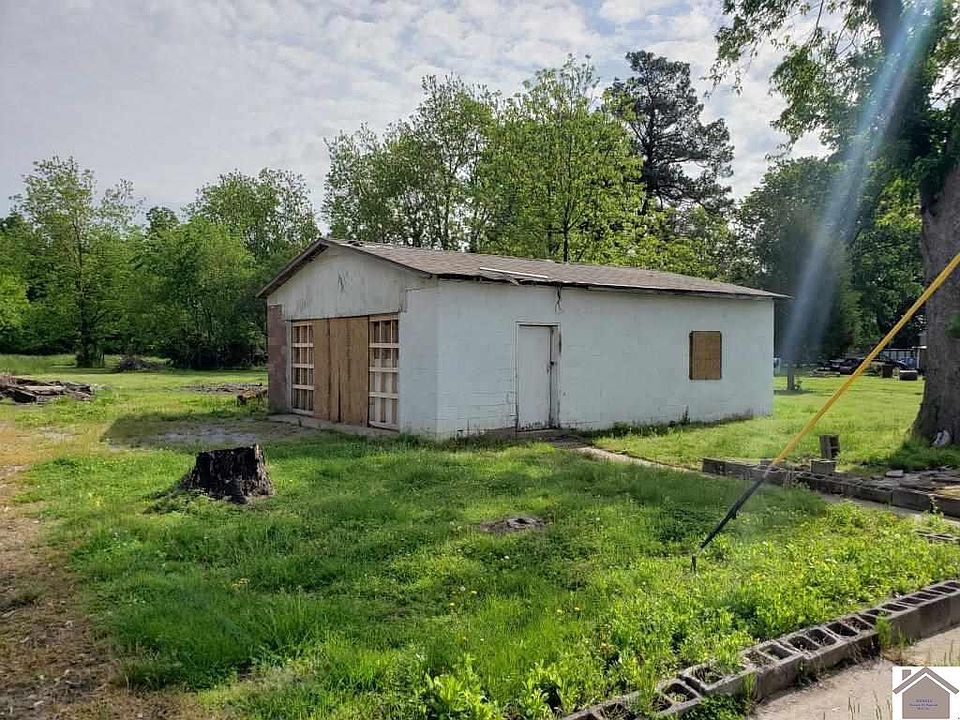 2nd image of 9425 Wedel Ln