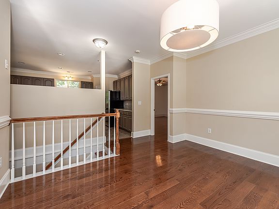 5th image of 3730 Carmel Forest Dr