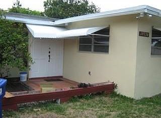 1st image of 19730 NE 12th Ct