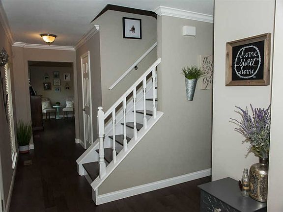 5th image of 3600 Oxford Ct