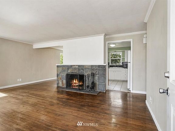 5th image of 4142 W D Street