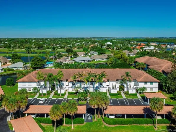 6101 SE Landing Way APT 6, Stuart, FL 34997