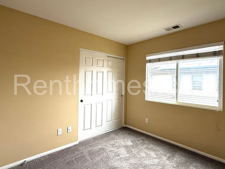 1539 Quiet Trail Dr — Photo 18