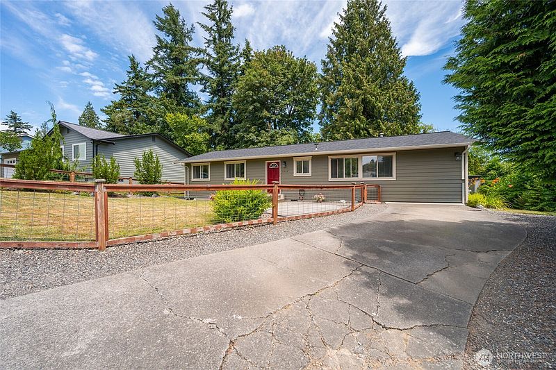 3rd image of 5984 Sunshine Drive