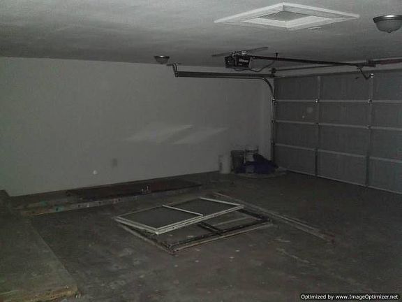 Huge 2-car Garage