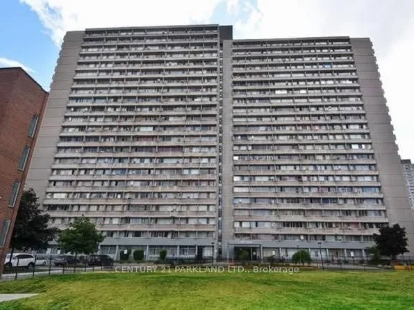 10 Sunny Glenway #1703, Toronto, ON M3C 2Z3