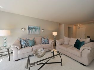 Beech Pointe, Schaumburg, IL 60193