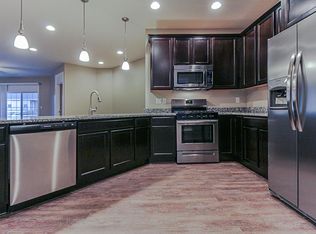 5303 Mapleleaf Cir, Rockford, IL 61108