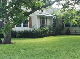 516 N Exchange St, Weimar, TX 78962
