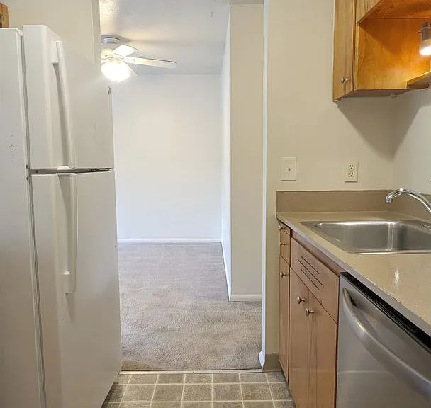 Park Village Apartments — Photo 27