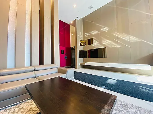 Rented by MaxInvest Real Estate, Inc. | media 23