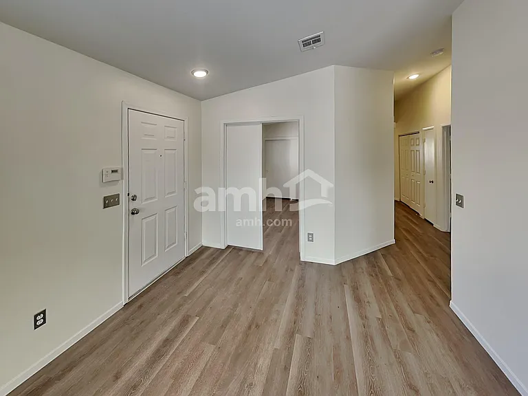 9395 Santa Fe Rose St — Photo 8