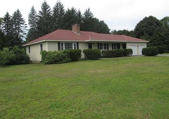 2nd image of 3 Rose Glen Dr
